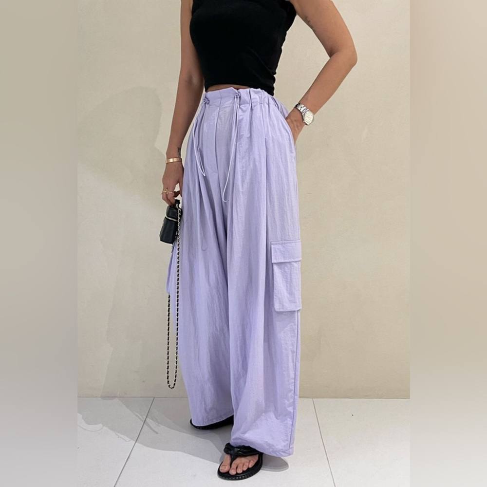 The Frankie Shop Celeste Cargo Pant - Lilac - Picture 2 of 4